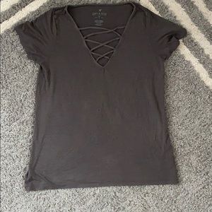 V-neck tshirt